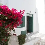 Semesterbostad Maison Mimis In Center *